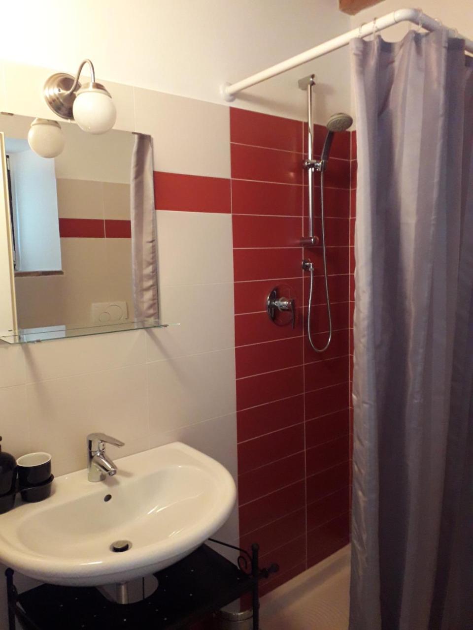 La Tana Del Picchio Farm stay